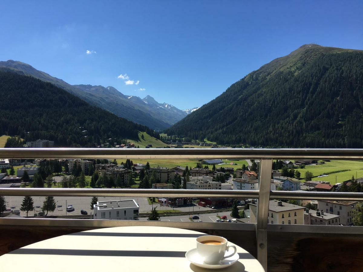 Spectacular View & Central Location In Davos Exterior photo